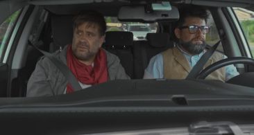 Christian Winter and Marcial Tagle in Sommelier (2020)