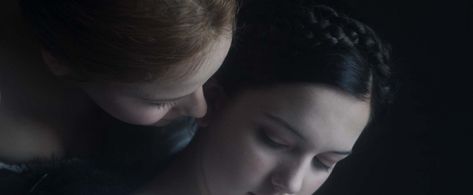 Hannah Rae, Devrim Lingnau, Carmilla