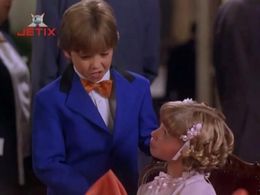 Jake Dinwiddie and Katie Volding in Au Pair (1999)