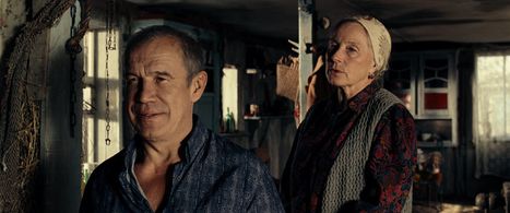 Sergey Garmash and Larisa Malevannaya in Home (2011)