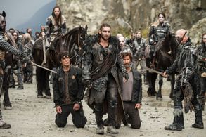 Henry Ian Cusick, Zach McGowan, Bob Morley, and Tasya Teles in The 100 (2014)