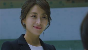 Song Yun-ah in The K2 (2016)