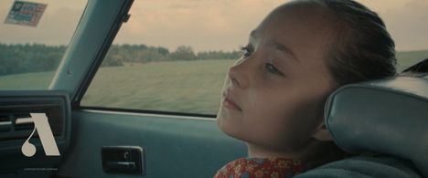 Still of Sophie Leonard in Traveler