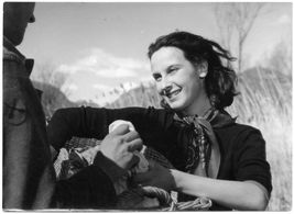 John Hoy and Luisa Rossi in The Last Chance (1945)