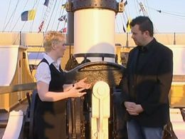 Yvette Fielding and Ciarán O'Keeffe in Most Haunted (2002)