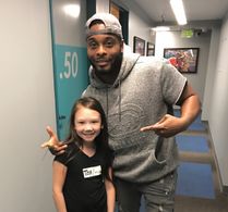 Kel Mitchell and Kylee Brown in Game Shakers (2015)