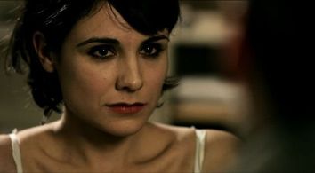 Still of Olga Alamán in Segundo A (2012)