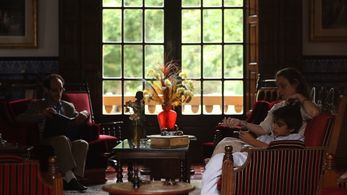 Guillermo Tassara, Renzo Sabelli, and Romina Pinto in Vuelve (2013)