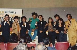 Sudesh Berry, Pooja Bhatt, Ashutosh Gowariker, Aamir Khan, Saif Ali Khan, Shah Rukh Khan, Rahul Roy, Raveena Tandon, and