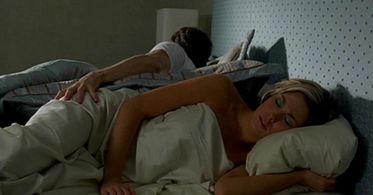 Erika Othen and Fabio De Luigi in Natale A New York