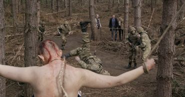 John Rhys-Davies, Rosie Fellner, Tristam Summers, Jack Derges, and Amy Kingsmill in Aux (2018)