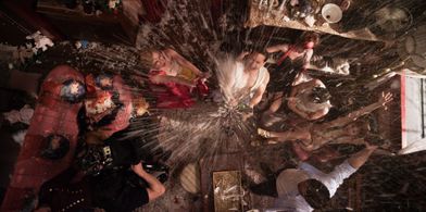 Tobey Maguire, Joel Edgerton, Isla Fisher, Eden Falk, Kate Mulvany, and Adelaide Clemens in The Great Gatsby (2013)