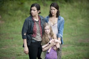 Audrey Marie Anderson, Alanna Masterson, and Meyrick Murphy in The Walking Dead (2010)