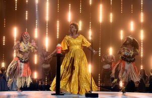 Leslie Jones and Kevin Mazur at an event for 2021 MTV Movie & TV Awards (2021)