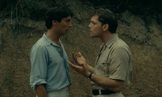 Patrick Bouchitey and Patrick Dewaere in The Best Way to Walk (1976)