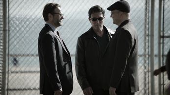 Boyhood friends Bruce Moran (James LeGros),Scarface (David Valcin) and Carl Elias (Enrico Colantoni) have a meeting on 