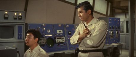 Ken'ichirô Maruyama and Tadao Takashima in Son of Godzilla (1967)