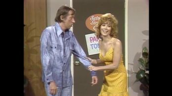 Jill St. John and Dennis Allen in Rowan & Martin's Laugh-In (1967)