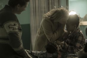 Elisabeth Moss, Ericka Kreutz, and Jordana Blake in The Handmaid's Tale (2017)