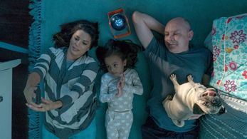 Eva Longoria, Rob Corddry, and Elizabeth Phoenix Caro in Dog Days (2018)