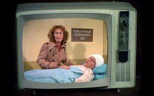 Jeff Conaway and Amanda McBroom in Taxi (1978)