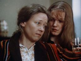 Elena Proklova and Iya Savvina in Smyatenie chuvstv (1978)