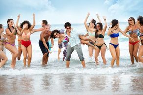 Jacqueline Fernandez and Sidharth Malhotra in A Gentleman (2017)