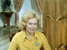 Svetlana Nemolyaeva in Portret s dozhdyom (1978)