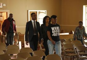 Sanaa Lathan, Aisha Hinds, and Stephan James in Shots Fired (2017)