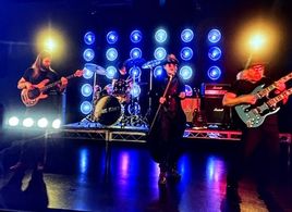 PLEASURE PLANET TOUR-LONDON APRIL 2022