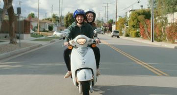 Francesco Gabriele and Helen Watkinson in Blue Hollywood (2017)