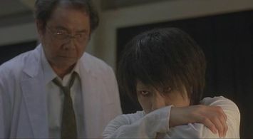 Sei Hiraizumi and Ken'ichi Matsuyama in Death Note: L Change the World (2008)