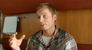 Anton Pampushnyy in Bednaya Liz (2013)