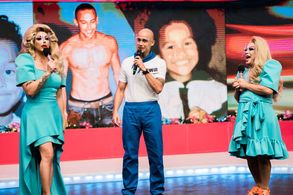 Paolo Ballesteros, Wally Bayola, and Will Devaughn in Bawal na game show (2020)