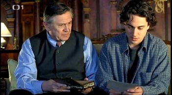 Petr Kostka and Sasa Rasilov in Cerní andelé: Help for You (2001)