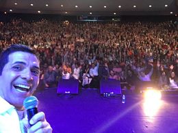 They all came to see me.. Johnny Ray, 'Esto Si Es Un Show' 2016