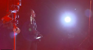 On set Paradise Highway night ext