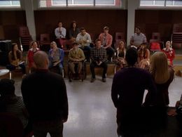 Vanessa Lengies, Naya Rivera, Mark Salling, Harry Shum Jr., Cory Monteith, Darren Criss, Kevin McHale, Melissa Benoist, 