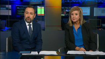 Lucy Meacock and Ashley Derricott in Granada Reports (1992)