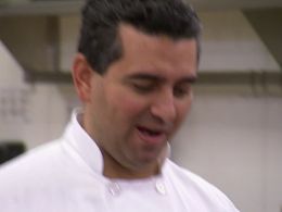 Buddy Valastro in Cake Boss (2009)