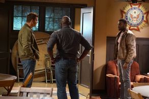 David Boreanaz, Jeff Austin, La Monde Byrd, and Michael James Lazar in Bones (2005)