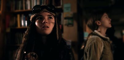 Eden Campbell and Mary Madaline Roe in They Reach (2020)