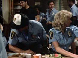 Ed Marinaro and Betty Thomas in Hill Street Blues (1981)