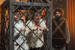 Pavel Zednícek and Jitka Sedlácková in Nejlepsí prítel (2017)