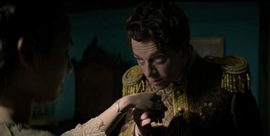 Edward Davis and Jessie Mei Li in Shadow and Bone S2