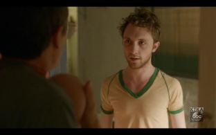 Guy Pearce and Jeff Evans-Todd in When We Rise (2017)