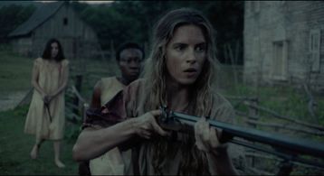 Brit Marling, Muna Otaru, and Hailee Steinfeld in The Keeping Room (2014)