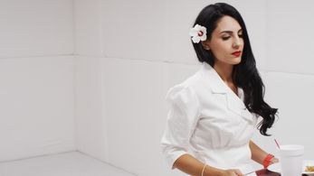 Shena Adl in Fractured