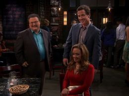 Wayne Knight, Leah Remini, and Michael Marc Friedman in The Exes (2011)
