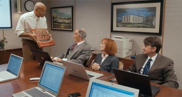 National commercial, Little Caesars